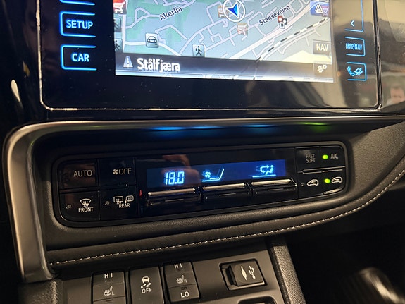 Toyota Auris 26 of 30
