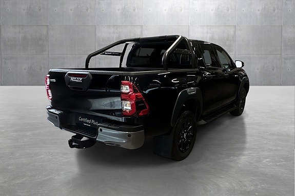Toyota HiLux 5 of 29