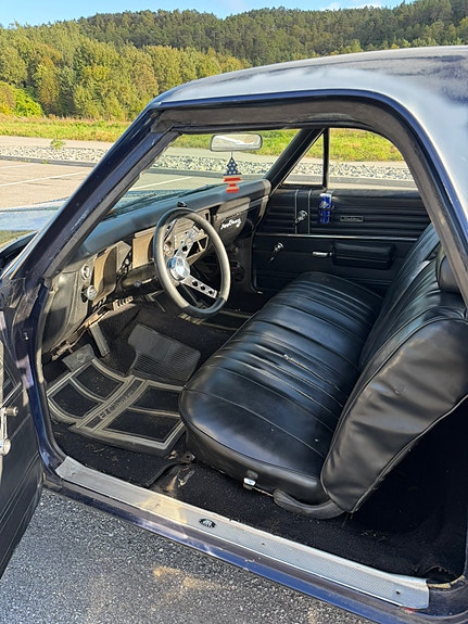 Chevrolet El Camino 11 of 13