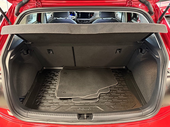 Volkswagen Polo 14 of 30