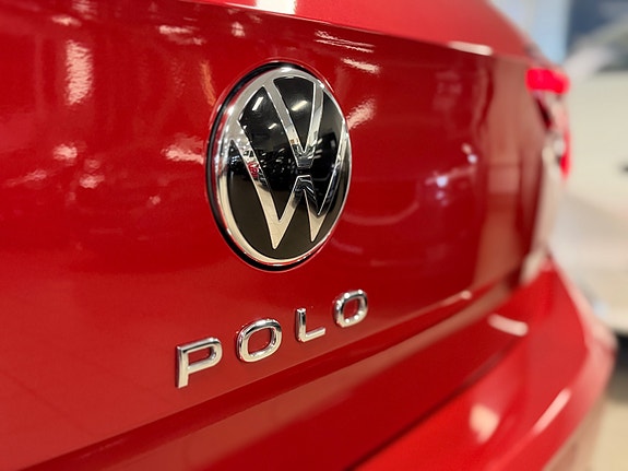 Volkswagen Polo 10 of 30