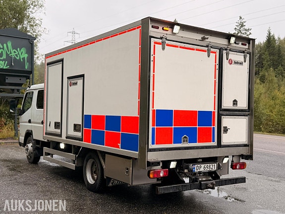 Mitsubishi Fuso Canter 7 of 30