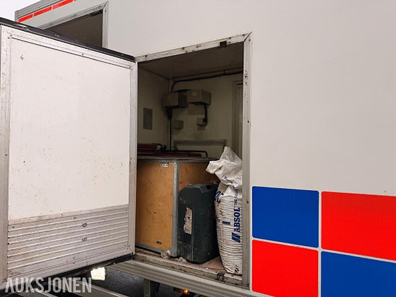 Mitsubishi Fuso Canter 30 of 30