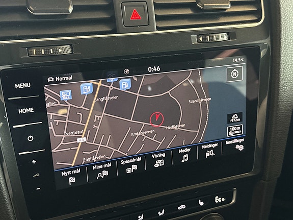 Volkswagen e-Golf VII 14 of 18