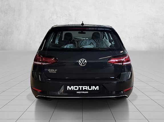 Volkswagen e-Golf VII 5 of 18