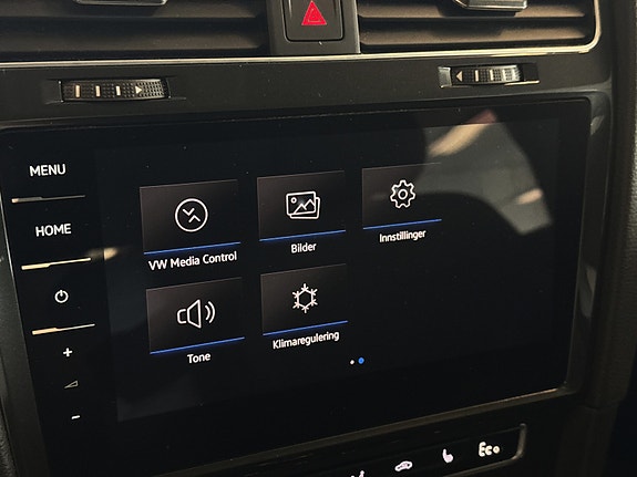 Volkswagen e-Golf VII 17 of 18