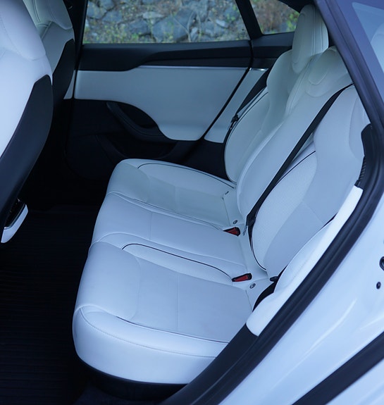 Tesla Model S 22 of 30