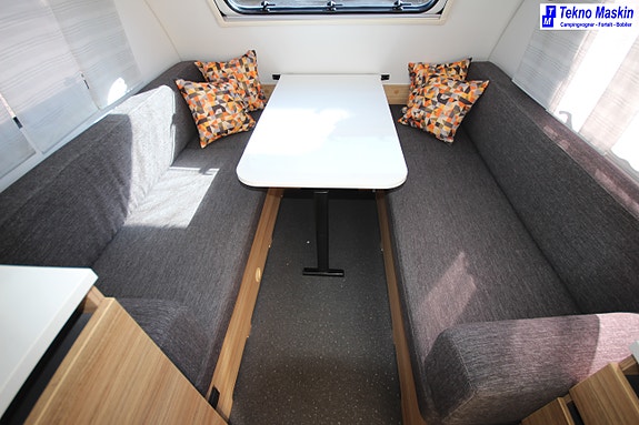 Adria 361 LH 5 of 18