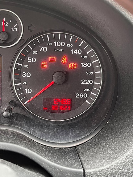 Audi A3 8 of 13