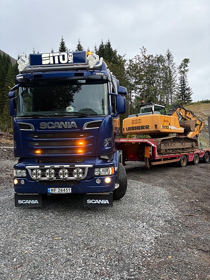 Scania R620 med Rojo 4 akslet maskinsemi 2 of 30