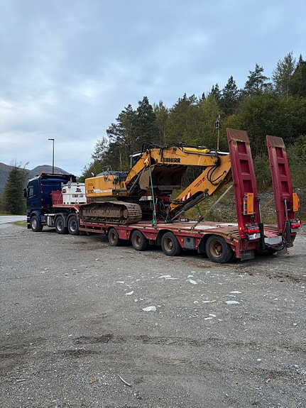 Scania R620 med Rojo 4 akslet maskinsemi 6 of 30