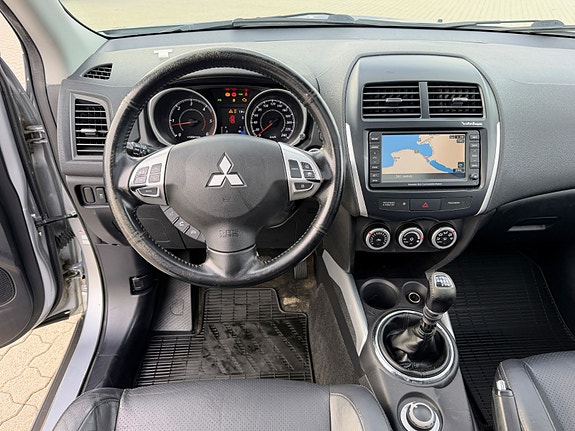 Mitsubishi ASX 6 of 11