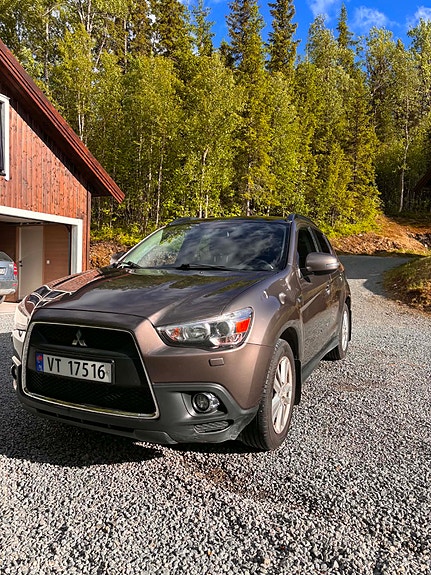Mitsubishi ASX 15 of 25
