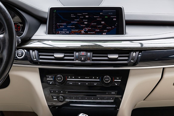 BMW X5 20 of 25