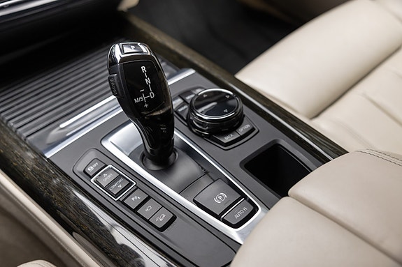 BMW X5 23 of 25