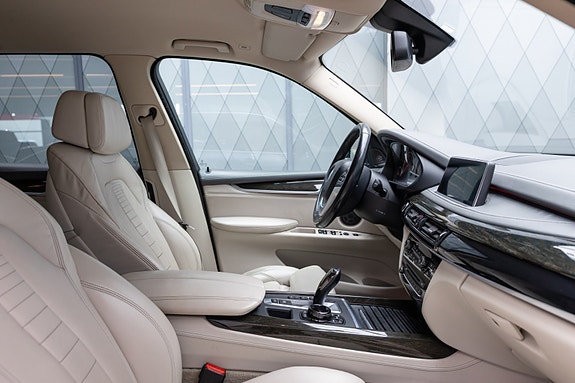 BMW X5 25 of 25