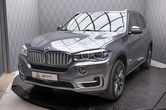 BMW X5 3 of 25