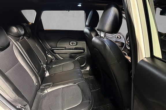 Kia Soul 14 of 18