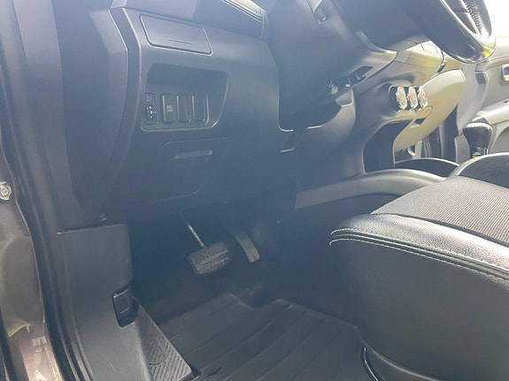 Mitsubishi Outlander 9 of 22