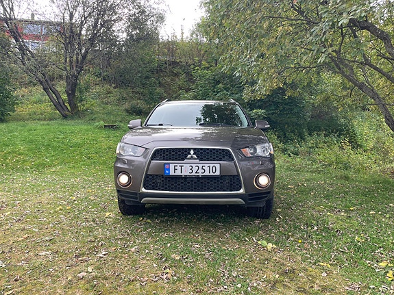 Mitsubishi Outlander 22 of 22
