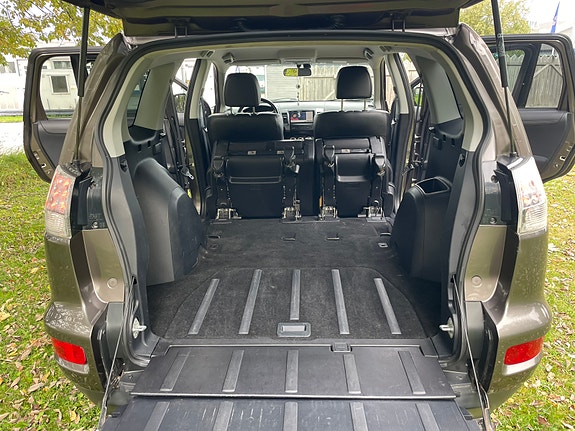 Mitsubishi Outlander 14 of 22