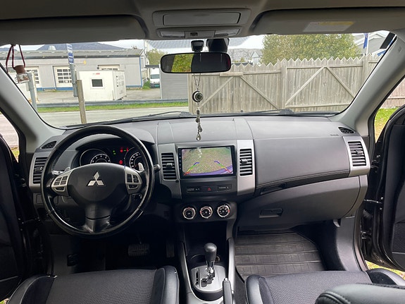 Mitsubishi Outlander 10 of 22