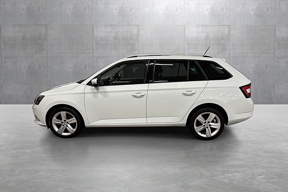 Skoda Fabia 2 of 18