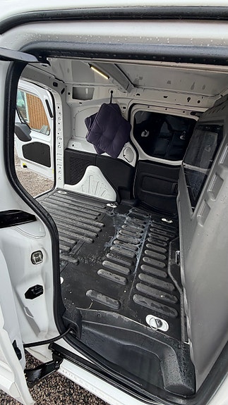 Peugeot Partner 25 of 25