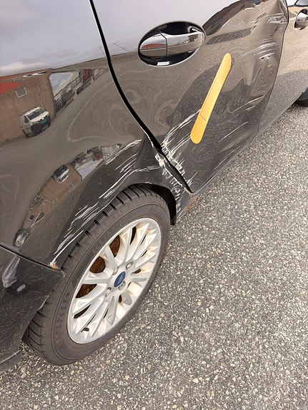 Ford Fiesta 10 of 18