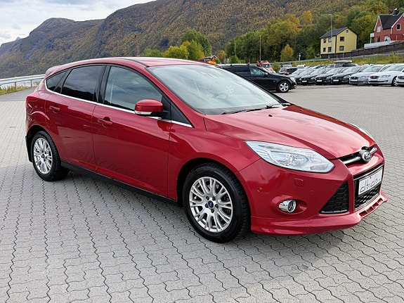 Ford Focus 2 of 11