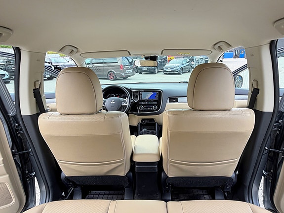 Mitsubishi Outlander 11 of 12