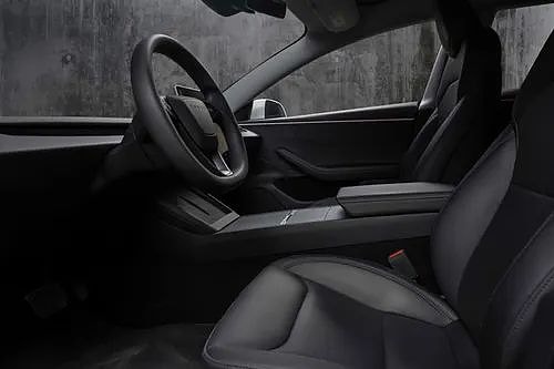 Tesla Model 3 11 of 18