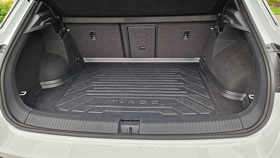 Volkswagen T-Roc 4 of 23