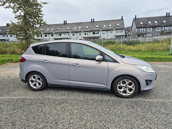 Ford C-Max 2 of 11