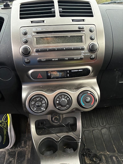 Toyota Urban Cruiser 6 of 10