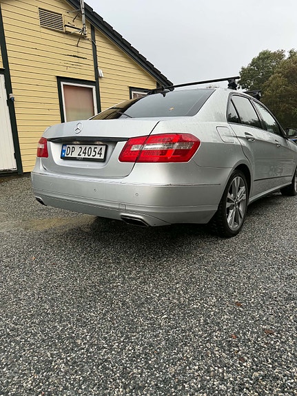 Mercedes-Benz E200 d 5 of 11