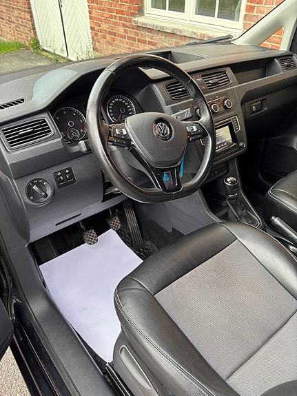 Volkswagen Caddy 8 of 20