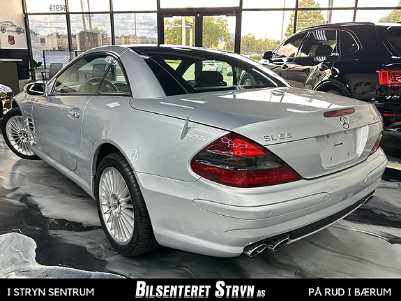 Mercedes-Benz SL55 2 of 3