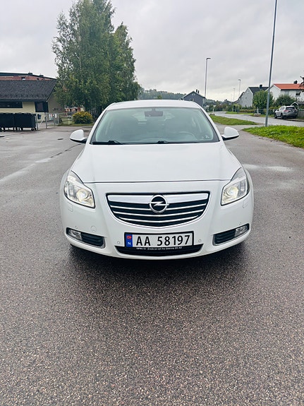 Opel Insignia 6 of 24