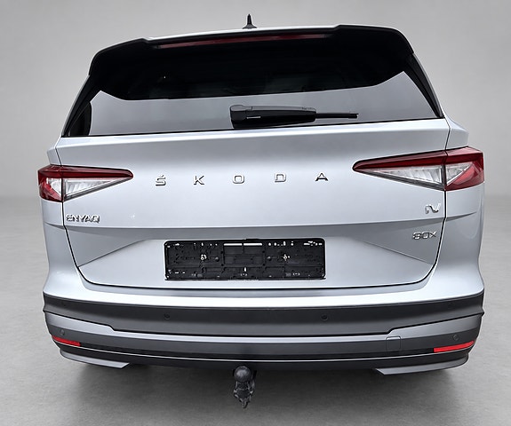 Skoda Enyaq 4 of 26