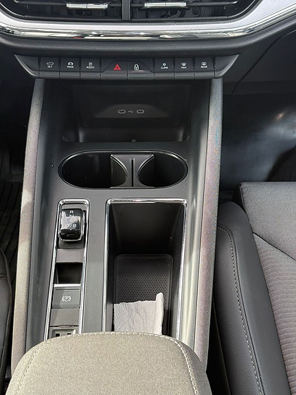 Skoda Enyaq 10 of 26