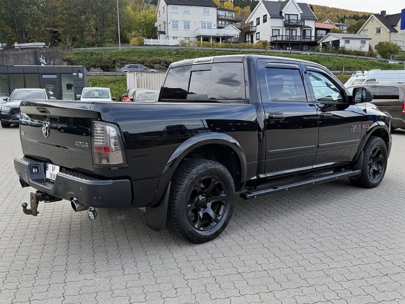 Dodge RAM 1500 3 of 10