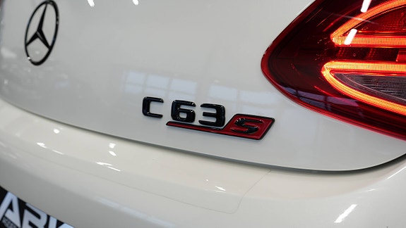 Mercedes-Benz C63 22 of 30