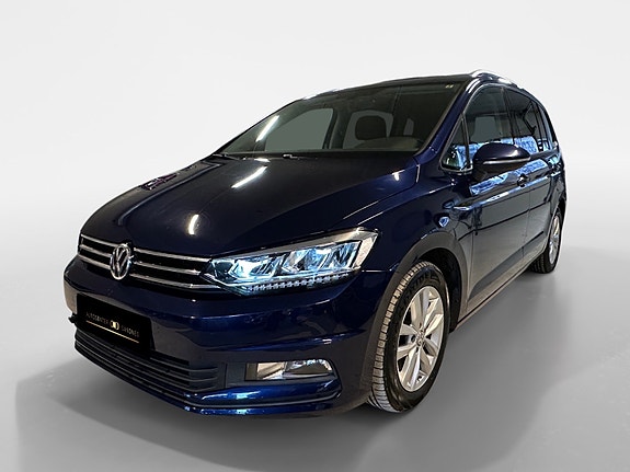 Volkswagen Touran 5 of 30