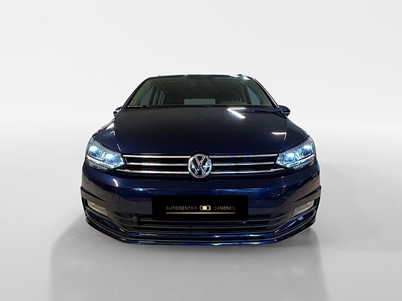 Volkswagen Touran 2 of 30