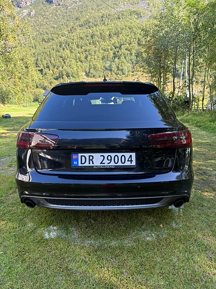 Audi A6 4 of 16