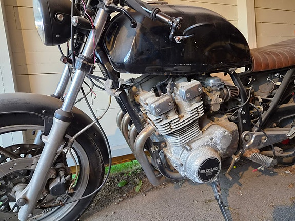 Suzuki GSX750 Prosjekt 5 of 7