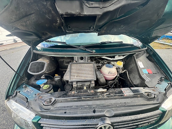 Volkswagen Caravelle 30 of 30