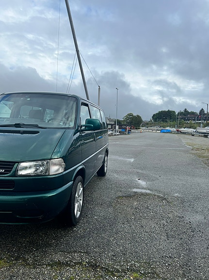 Volkswagen Caravelle 11 of 30