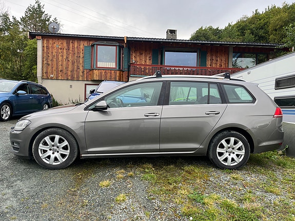 Volkswagen Golf VII 5 of 14